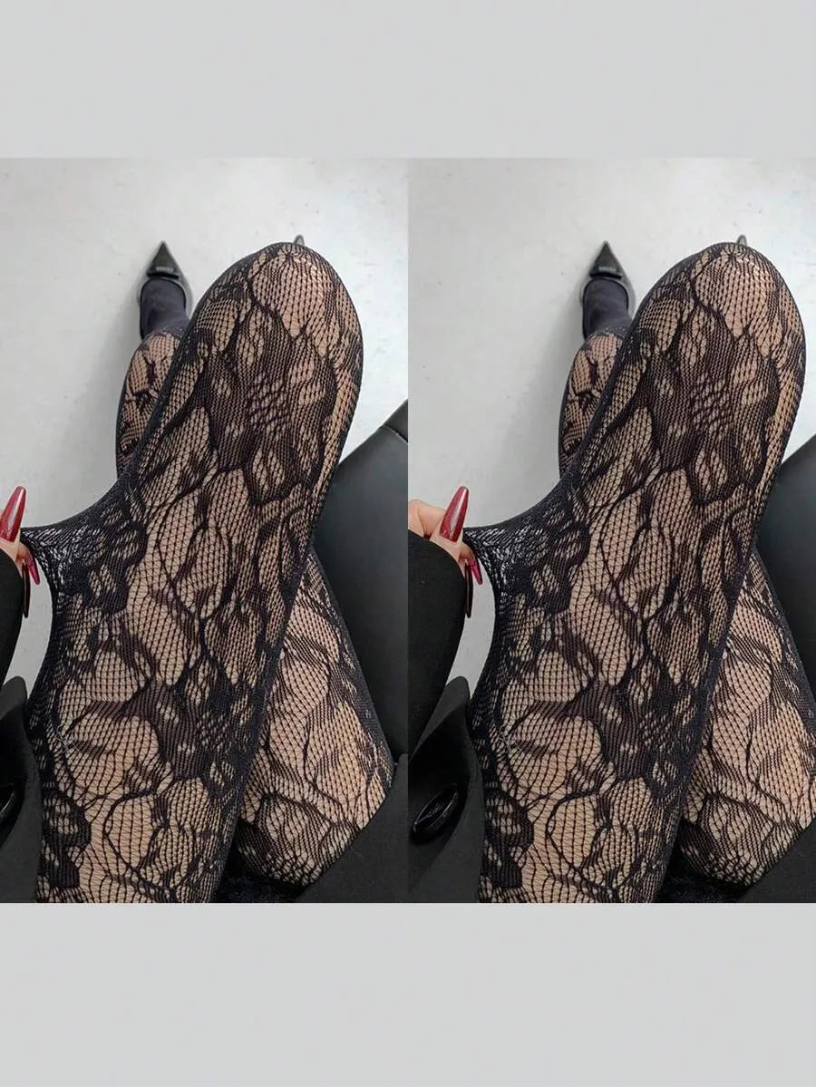 SHEIN جوارب نسائية شفافة بنقشة زهور ومتعدد الألوان