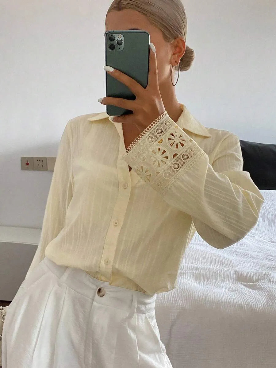 SHEIN Livesso قميص نسائي فضفاض بأزرار أمامية وياقة وأكمام طويلة بلون مشمشي