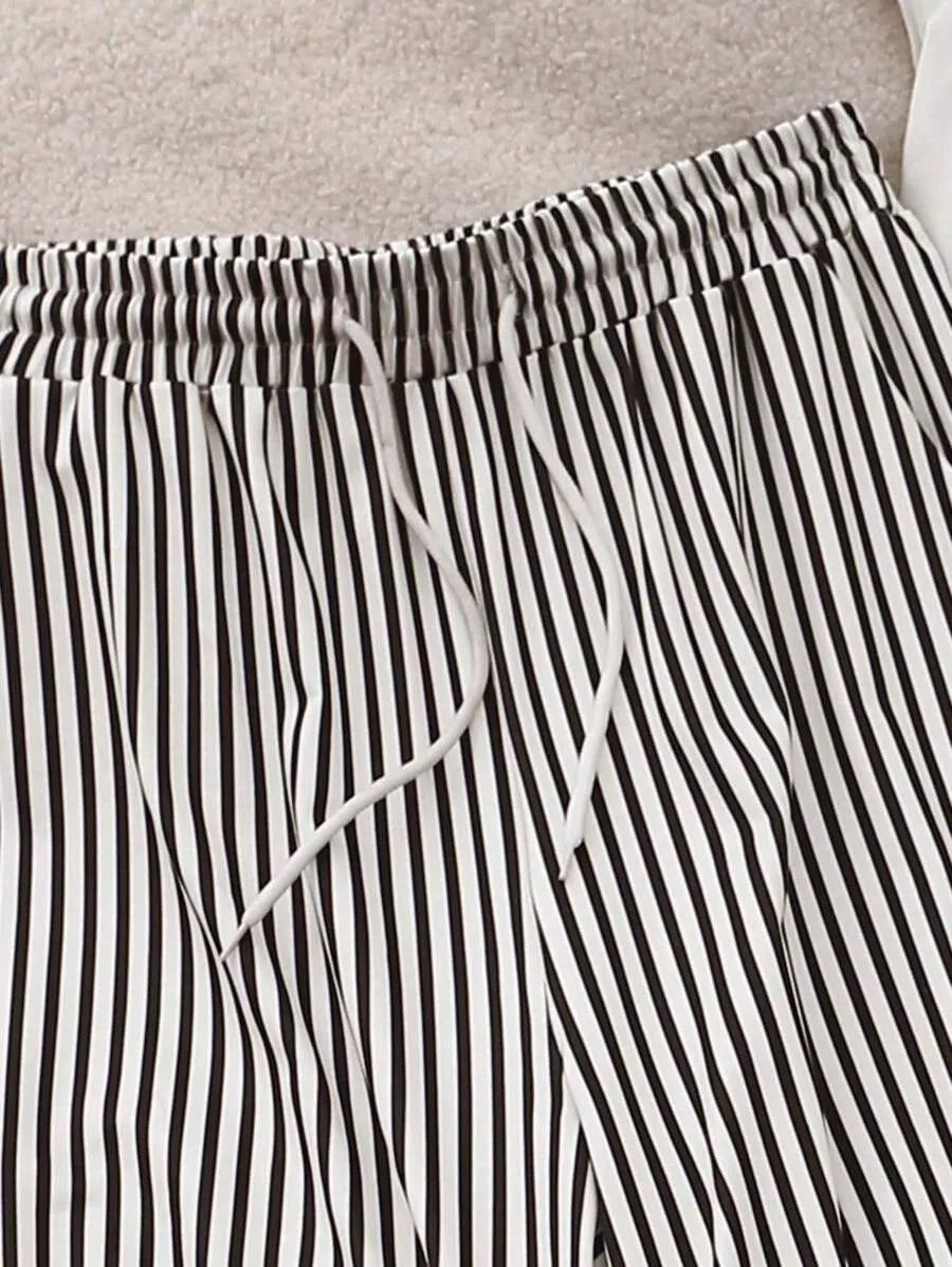 SHEIN INAWLY طقم نسائي كاجوال من قطعتين بتيشيرت مطرز بشعار الحصان وبنطال مخطط