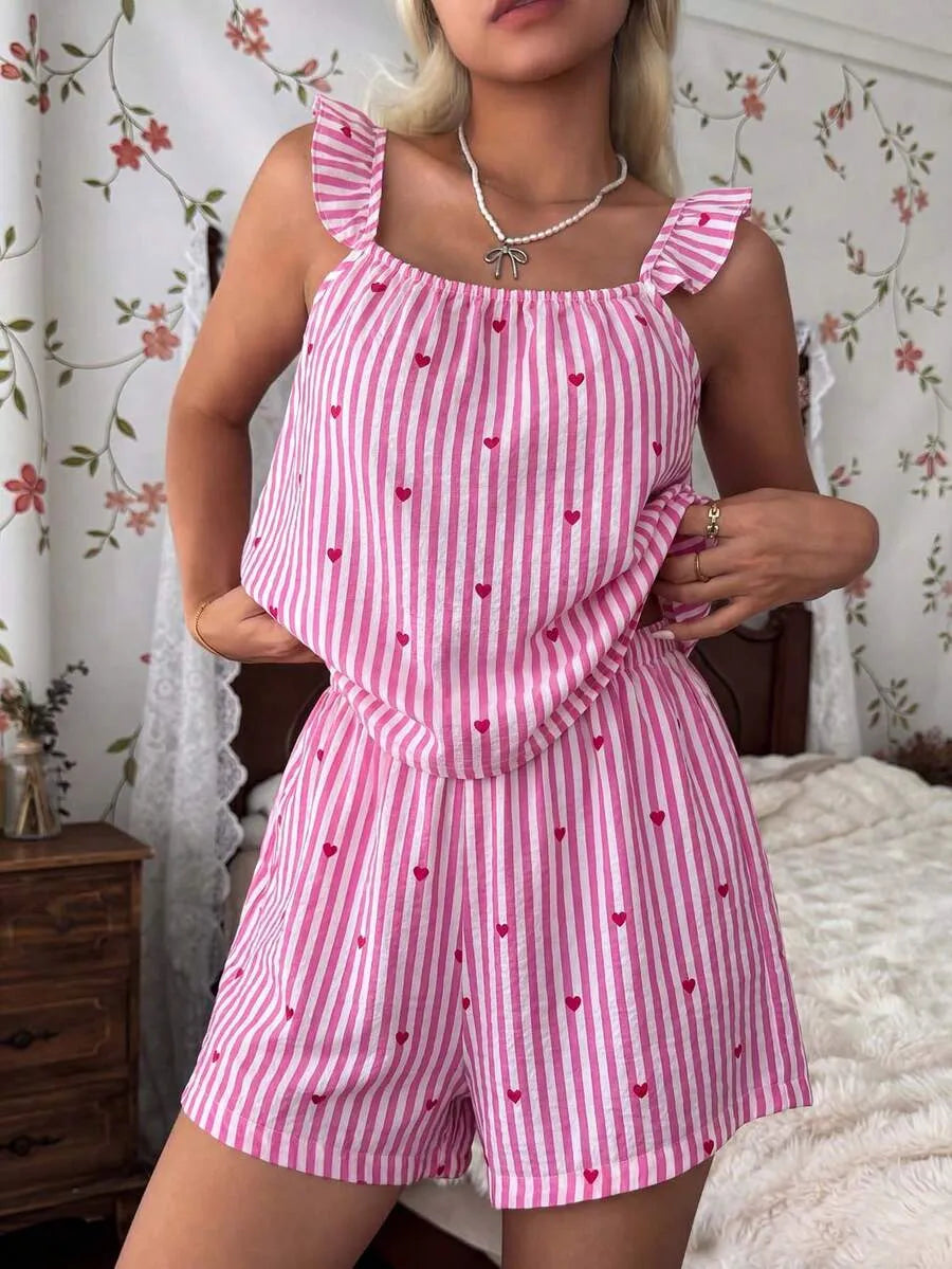 SHEIN CottageSlumber طقم بيجاما قطعتين بقلوب وخطوط مع كاميسول وشورت متعدد الألوان