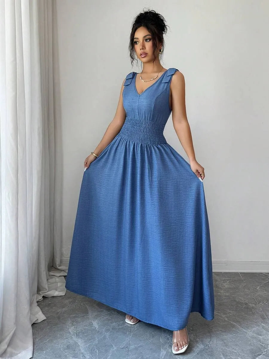 SHEIN Selianne فستان ماكسي أزرق داكن بخصر مطوي وفيونكة