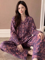 SHEIN طقم بيجامة قطعتين بقميص بأكمام طويلة وأزرار أمامية وجيوب ونقشة زهور بلون بنفسجي