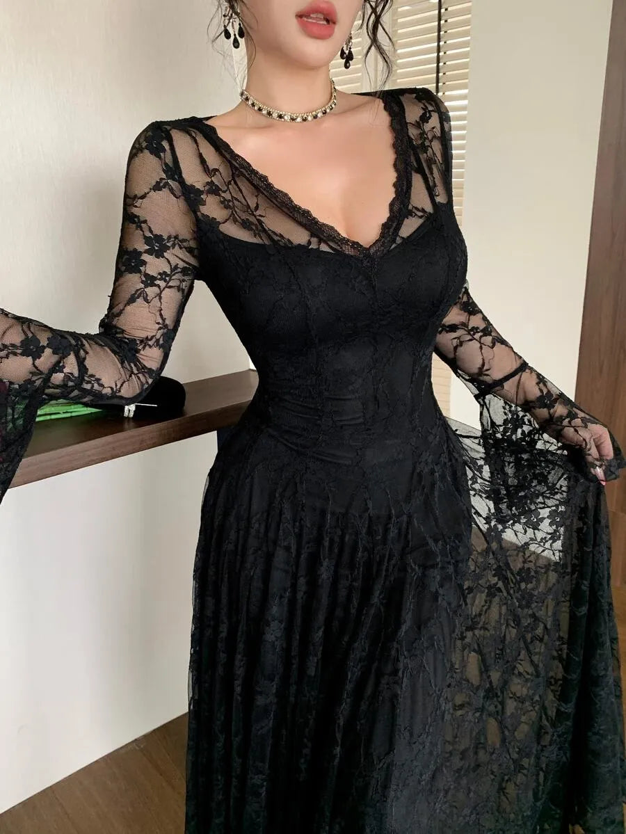 SHEIN Modelyn فستان ميدي بياقة وأكمام طويلة واسعة وتفاصيل دانتيل بلون أسود