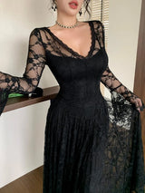 SHEIN Modelyn فستان ميدي بياقة وأكمام طويلة واسعة وتفاصيل دانتيل بلون أسود