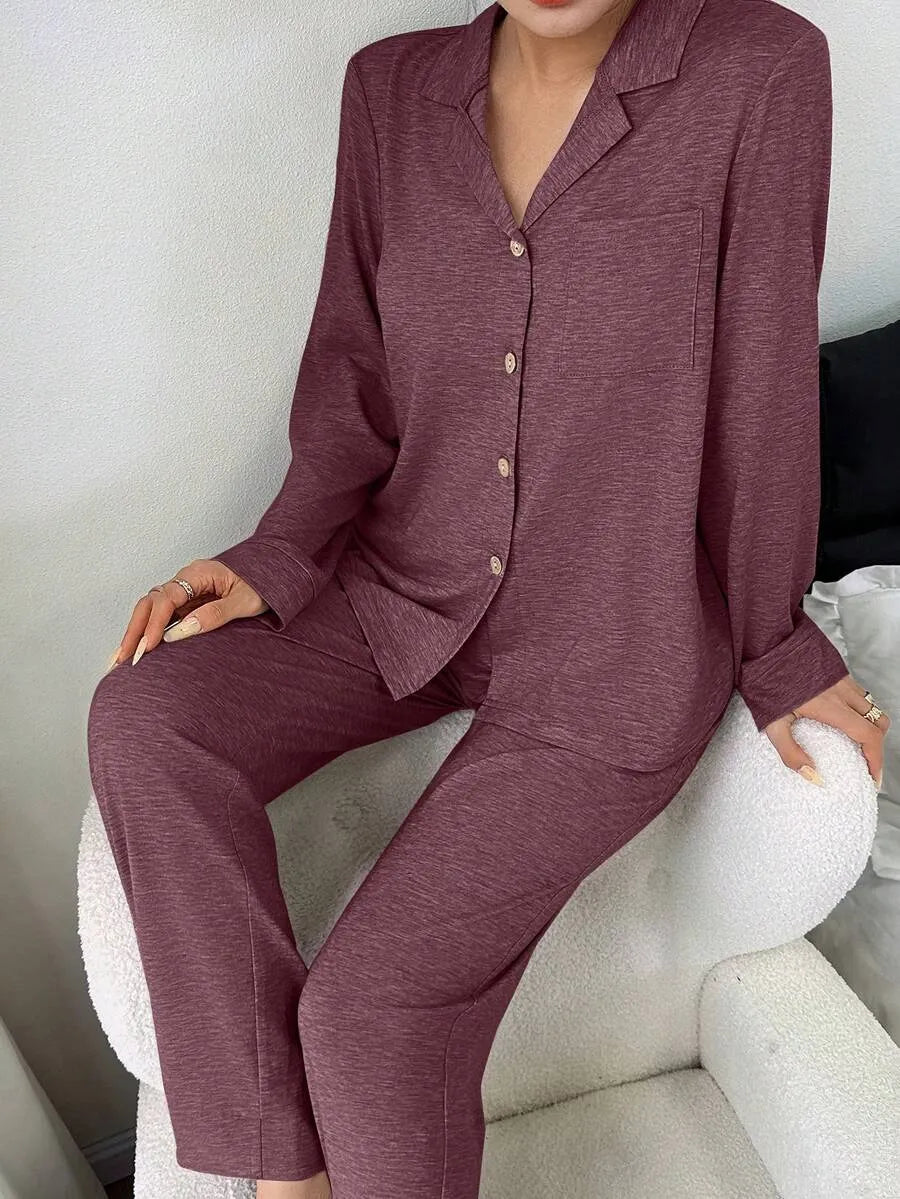 SHEIN Napfluff طقم بيجامة قطعتين بقميص محبوك بأزرار وجيوب وياقة كلاسيكية وبنطال طويل بلون كستنائي