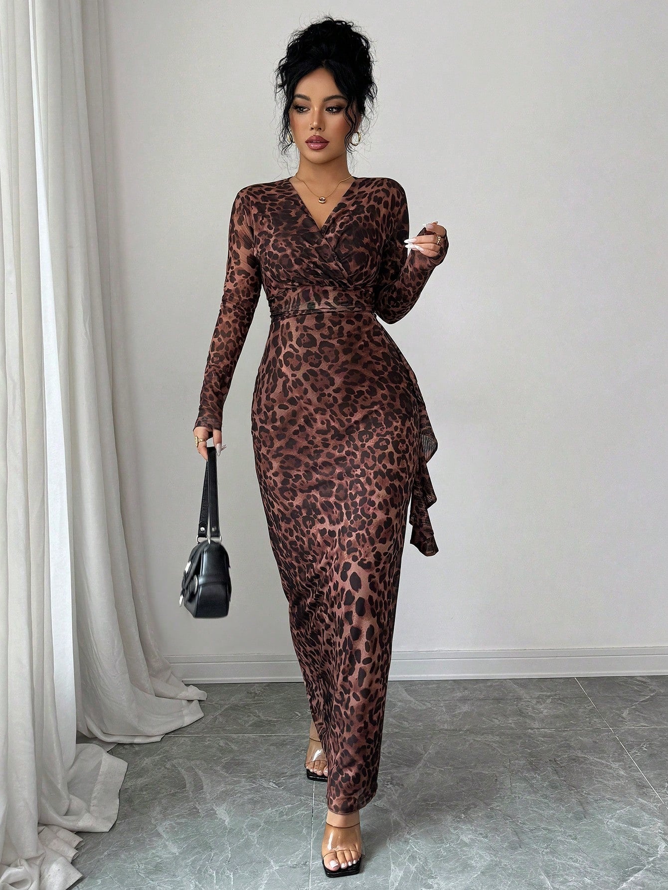 SHEIN Elenzga فستان ماكسي أنيق بطبعة نمر