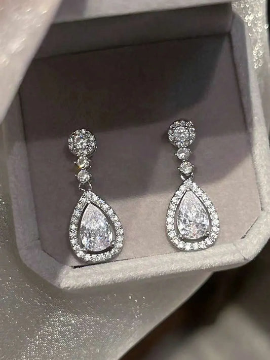 SHEIN زوج أقراط زجاجية على شكل قطرة ماء للنساء