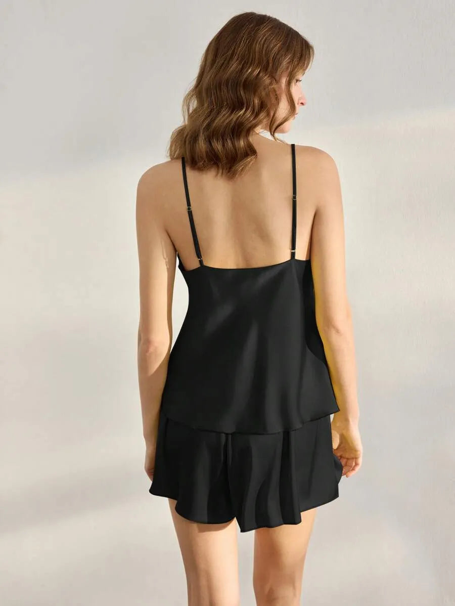 SHEIN Ocili طقم بيجامة قطعتين توب قصير وبنطلون طويل بلون أسود