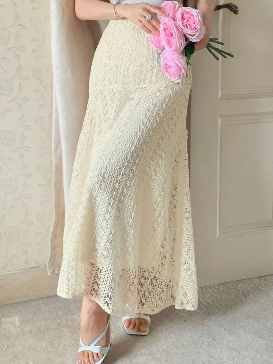 SHEIN DAZY تنورة نسائية طويلة مطرزة بالدانتيل بخصر مطاطي أنيق