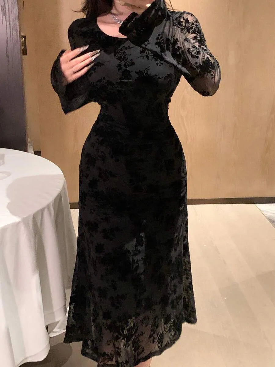 SHEIN DAZY فستان ميدي نسائي بياقة دائرية وأكمام طويلة بنسيج بارز