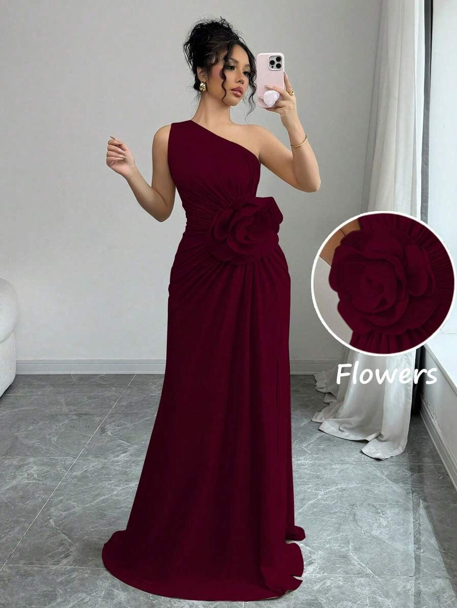 SHEIN Rafferiza فستان عنابي بزخارف زهرية ثلاثية الأبعاد بياقة غير متماثلة