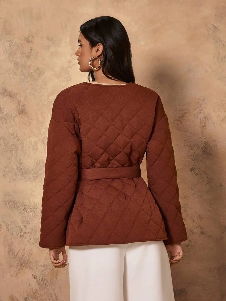 SHEIN Chiquease معطف مبطن بياقة وحزام خصر ونقشة معينات بلون بني
