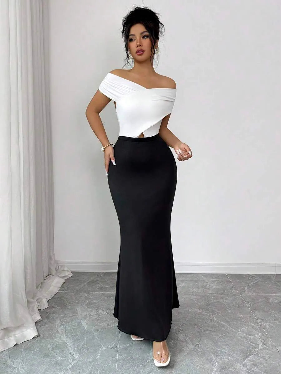 SHEIN Rafferiza فستان ماكسي أسود وأبيض ضيق أنيق