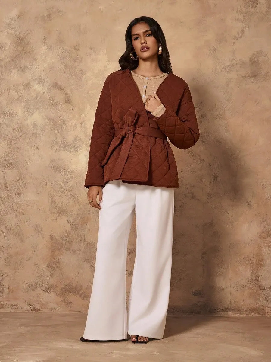 SHEIN Chiquease معطف مبطن بياقة وحزام خصر ونقشة معينات بلون بني