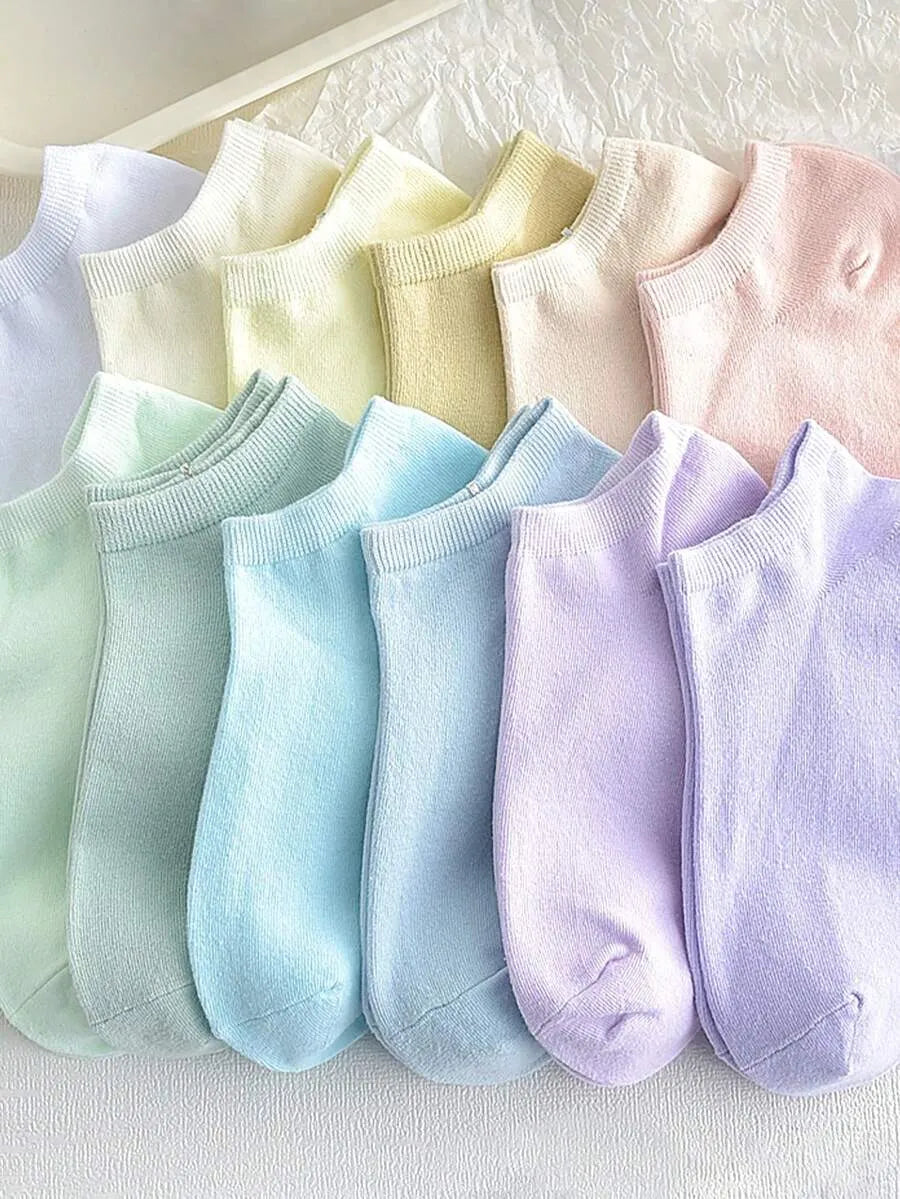 SHEIN جوارب قصيرة نسائية سادة ومتعدد الألوان