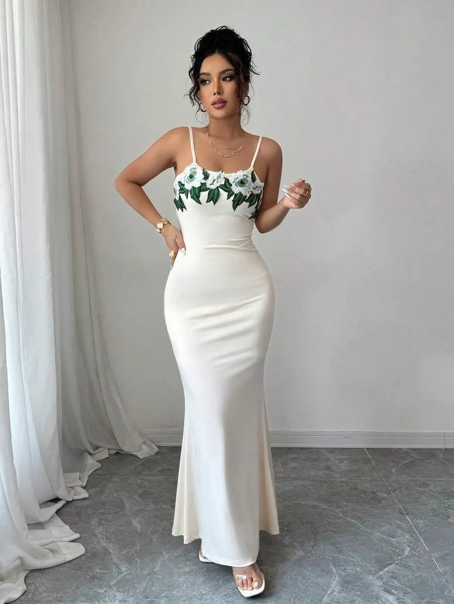SHEIN Rafferiza فستان محبوك مشمشي بتطريز زخارف أنيق