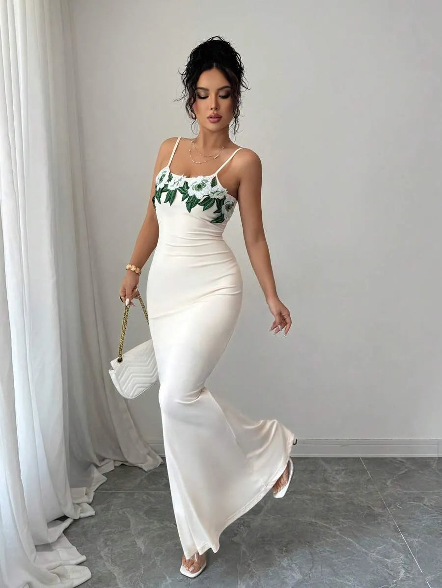SHEIN Rafferiza فستان محبوك مشمشي بتطريز زخارف أنيق