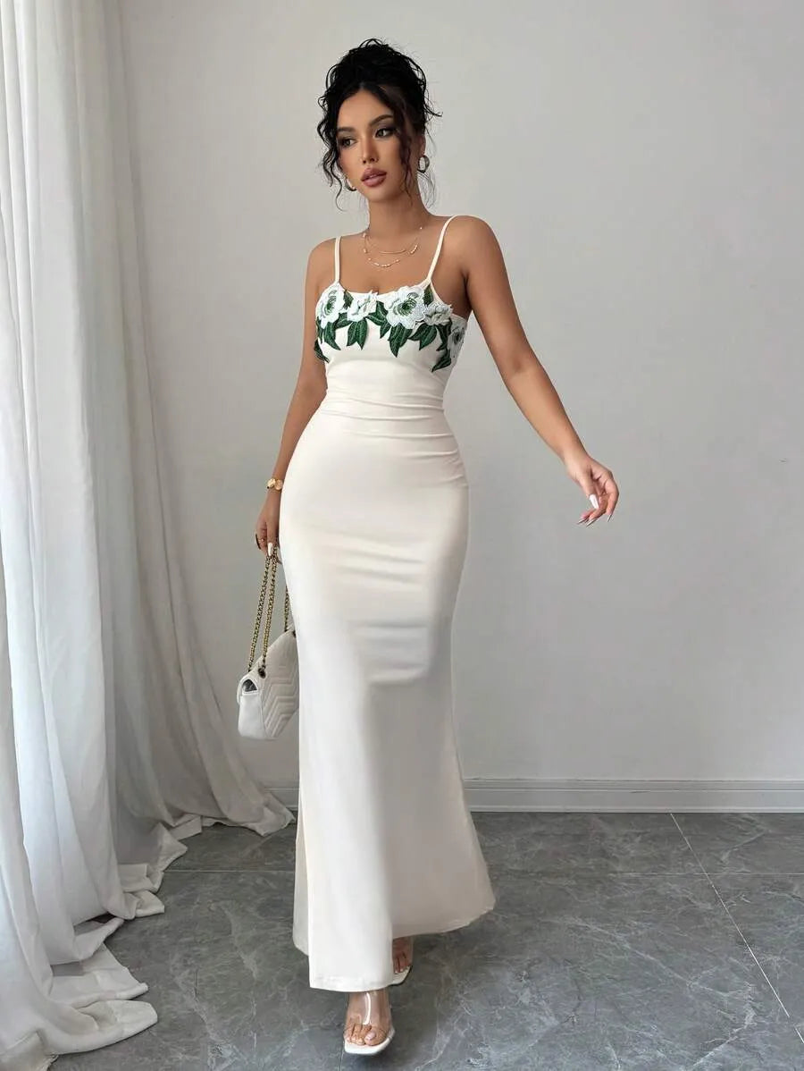 SHEIN Rafferiza فستان محبوك مشمشي بتطريز زخارف أنيق