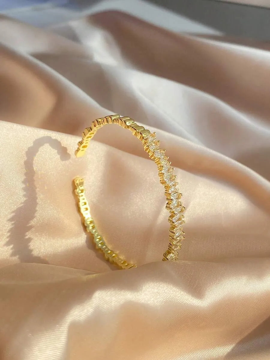 SHEIN راکول أساور مفتوحة مطلية بالذهب عيار 18 مع الزركونيا 3 قطع