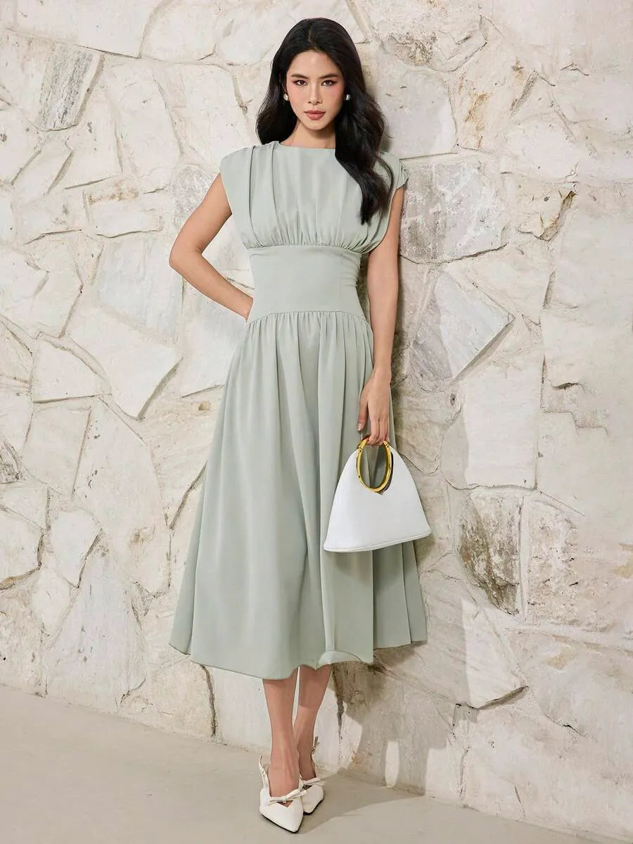 SHEIN Heiryn فستان أنيق بتجعيد وتحديد خصر