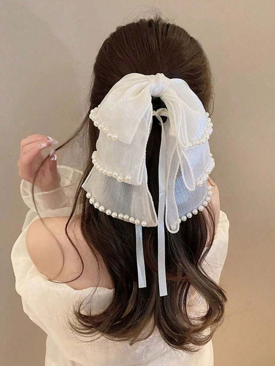 SHEIN مشبك شعر أنثوي وناعم بشكل فراشة مزين بشرائط خفيفة ولمسة لؤلؤ