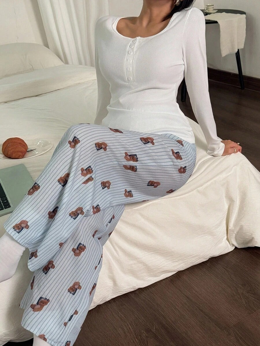 SHEIN Dream Adore طقم بيجامة من قطعتين مخططة بأزرار