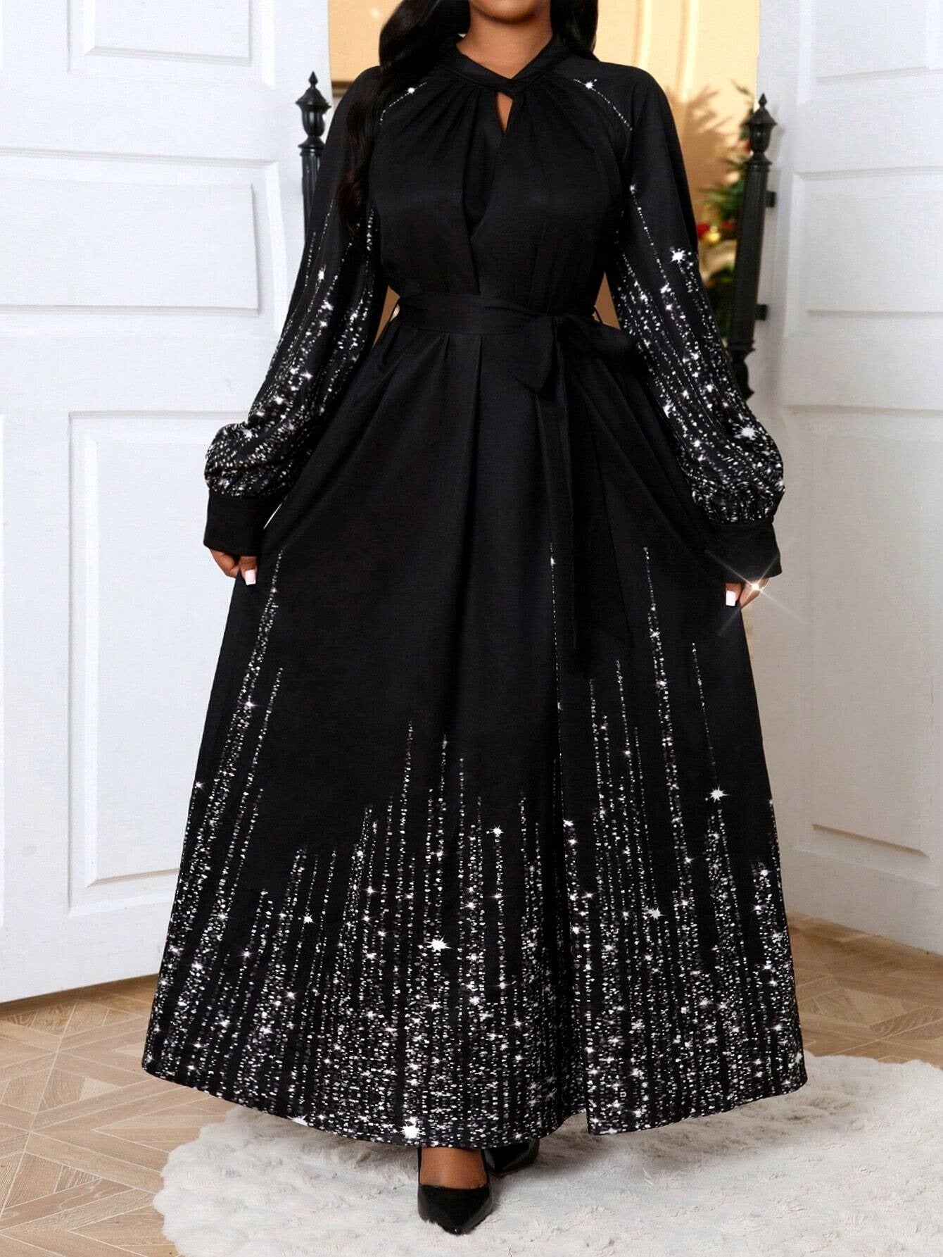 SHEIN CURVE+ فستان أنيق بأكمام طويلة وطبعة لامعة مقاسات كبيرة