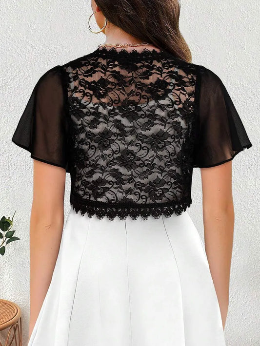 SHEIN Yukiwi كارديجان قصير دانتيل أسود