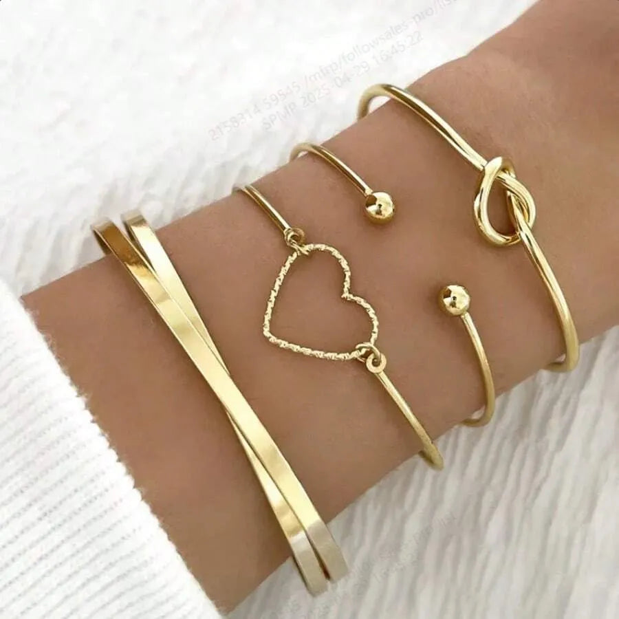 SHEIN مجموعة 4 قطع أساور نسائية مضفرة وملتوية بتصميم قلب