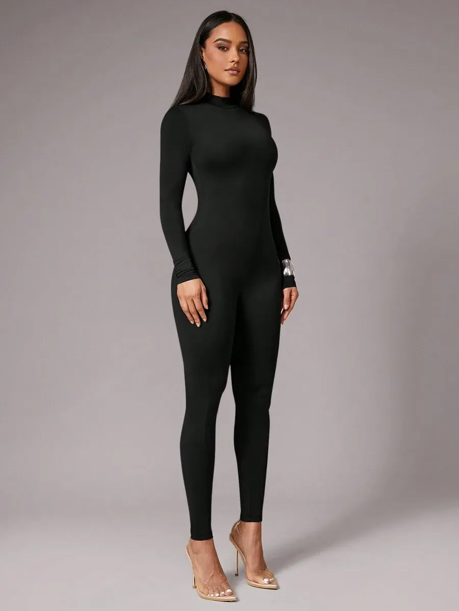 SHEIN Silquee جمبسوت نسائي محبوك بياقة مربعة وأكمام طويلة بلون الأسود