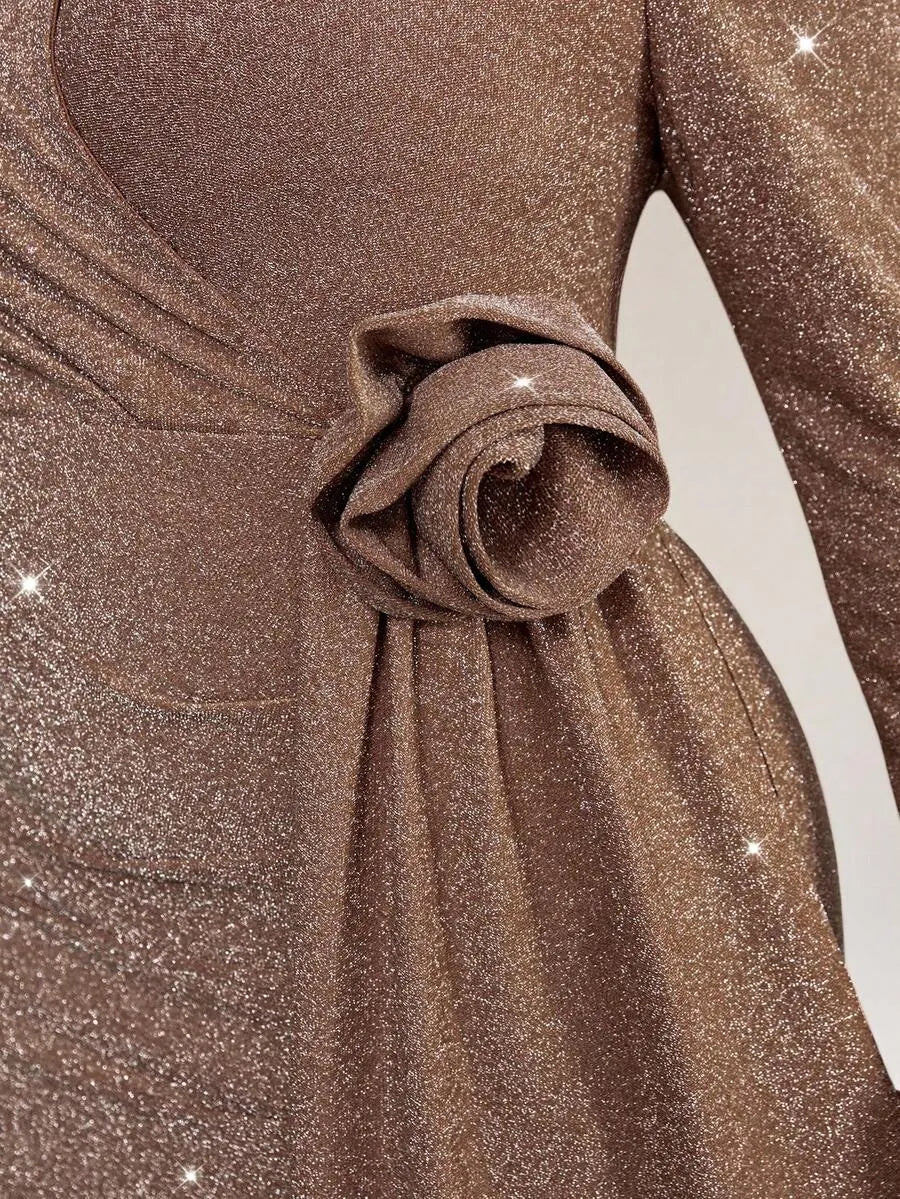 SHEIN Fleurora فستان ماكسي ملفوف بياقة وفتحة عالية للفخذ بلون شامباني