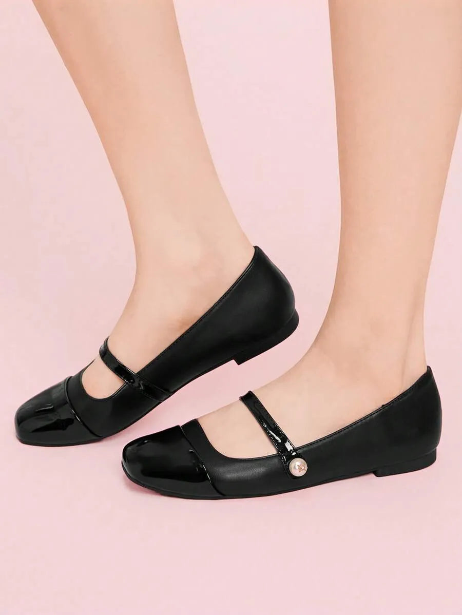 SHEIN CUCCOO DOLLMOD أحذية باليه نسائية سوداء مزينة بالخرز