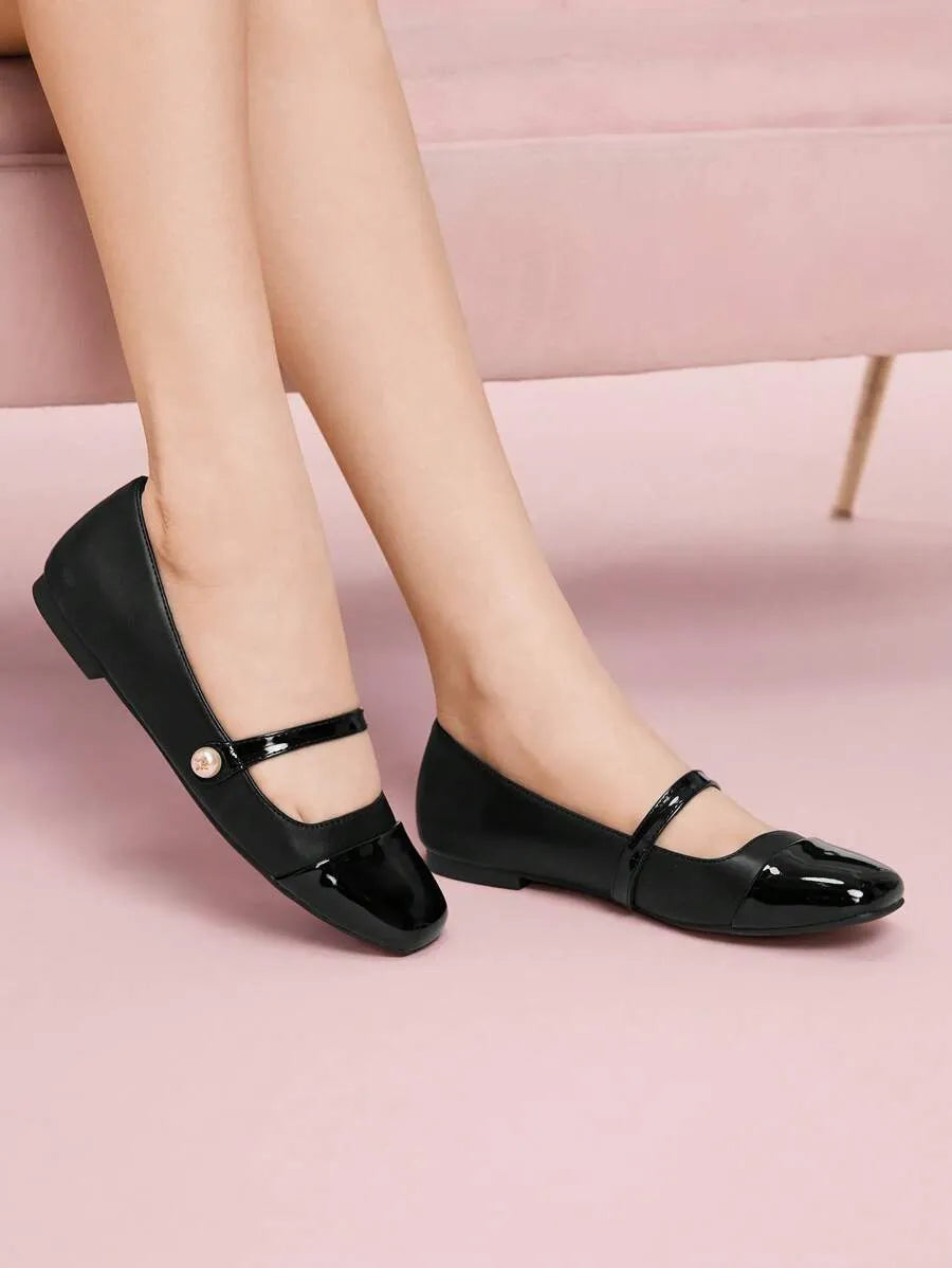 SHEIN CUCCOO DOLLMOD أحذية باليه نسائية سوداء مزينة بالخرز