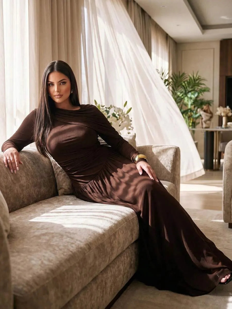SHEIN Auveirra فستان نسائي من الشبك بتصميم غير متماثل بلون بني قهوة