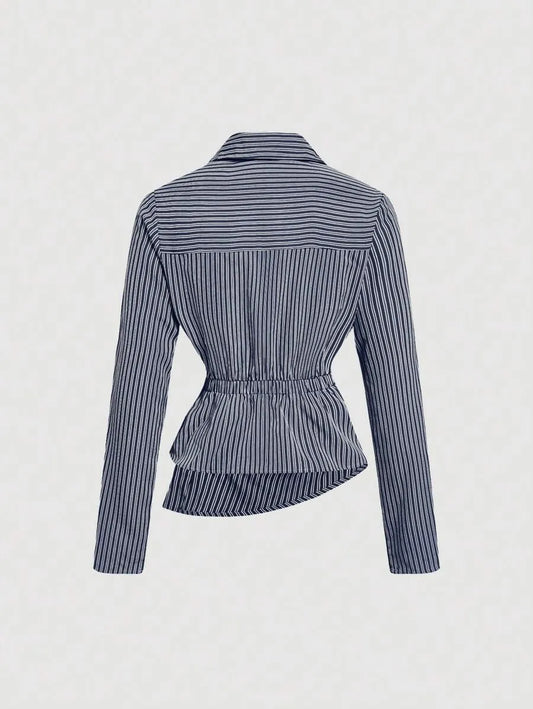 SHEIN MOD قميص نسائي مخطط بياقة وأكمام طويلة بلون أزرق بحري وأبيض