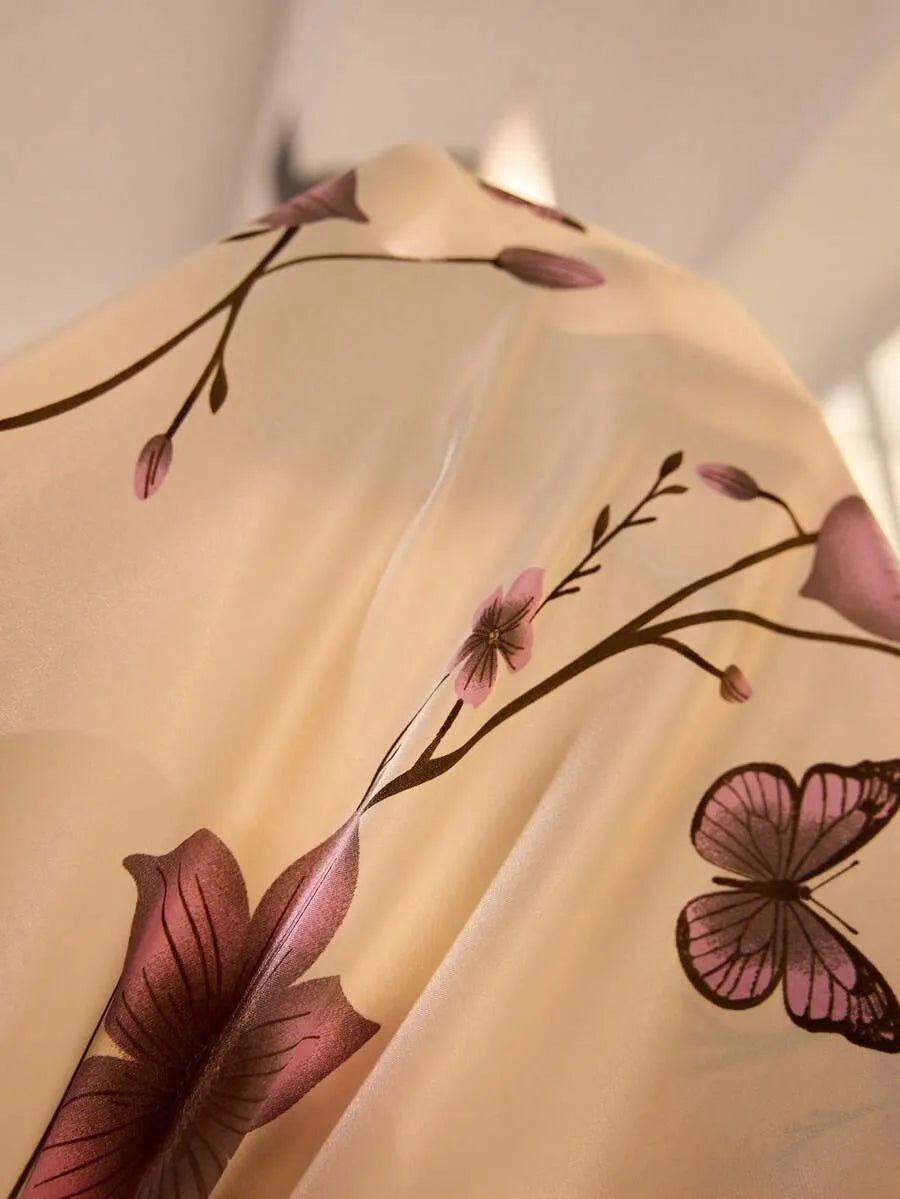 SHEIN طقم بيجامة نسائي بلون أرجواني ساتان مزين بالزهور والدانتيل
