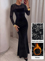 SHEIN Modelyn فستان مخملي طويل بياقة دائرية وتفاصيل دانتيل بلون أسود