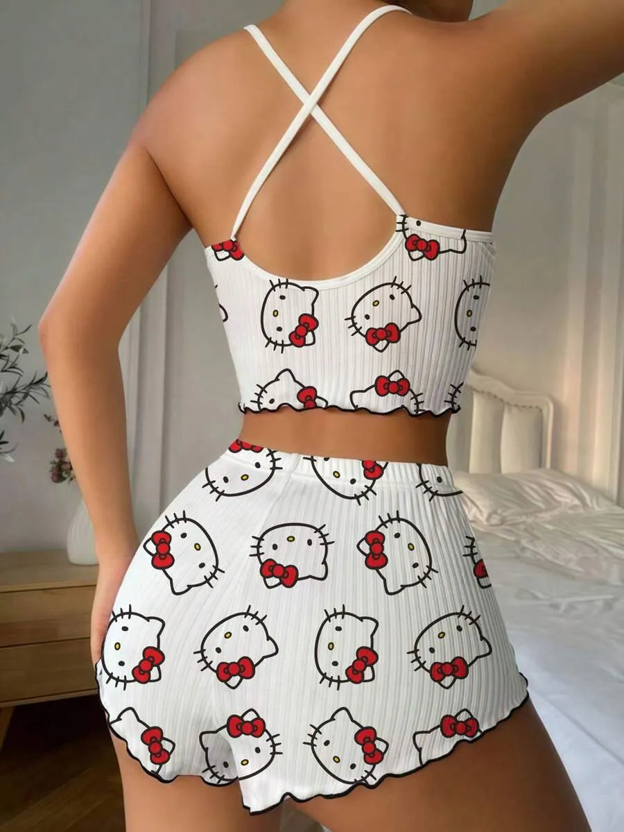 SHEIN Hello Kitty طقم قطعتين بيجاما بتوب كامي وشورت بلون أبيض
