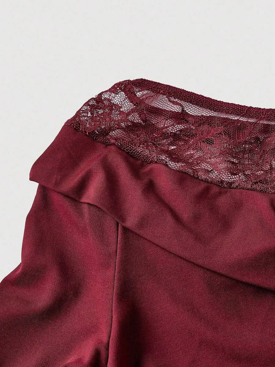 SHEIN MOD فستان ماكسي بياقة غير متماثلة وأكمام طويلة بتفاصيل دانتيل بلون عنابي