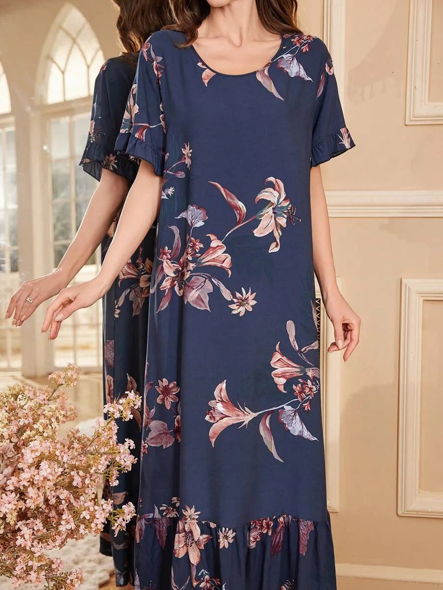 SHEIN فستان نوم طويل بلون متعدد الألوان بنقشة زهور وأكمام قصيرة
