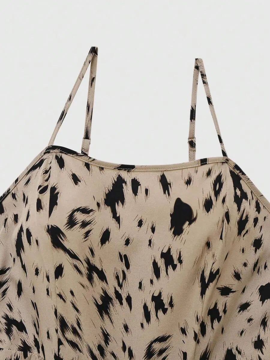 SHEIN طقم فستان كاميسول بطبعة نمر مع كارديجان بلون قهوة