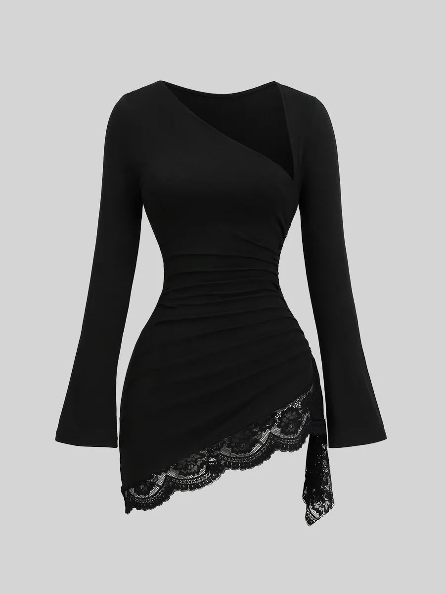 SHEIN Sweetra فستان ميني ضيق بياقة غير متماثلة وأكمام طويلة واسعة وثنيات بلون أسود