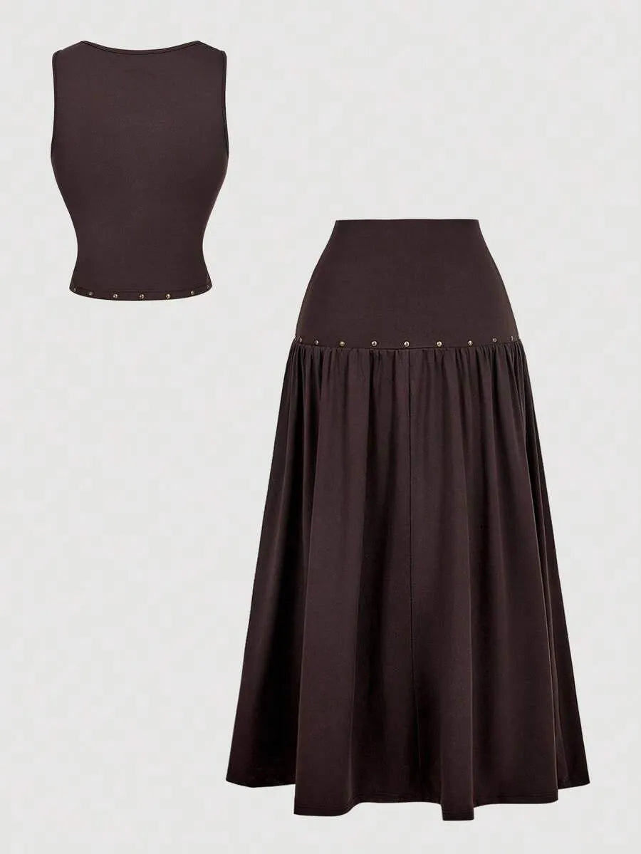 SHEIN MOD طقم نسائي من قطعتين توب كامي قصير وتنورة طويلة مزينة بدبابيس بلون بني