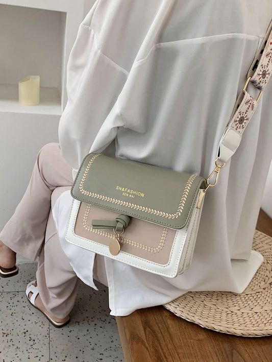 SHEIN كروس بودي خضراء أنيقة بحزام عريض مميز