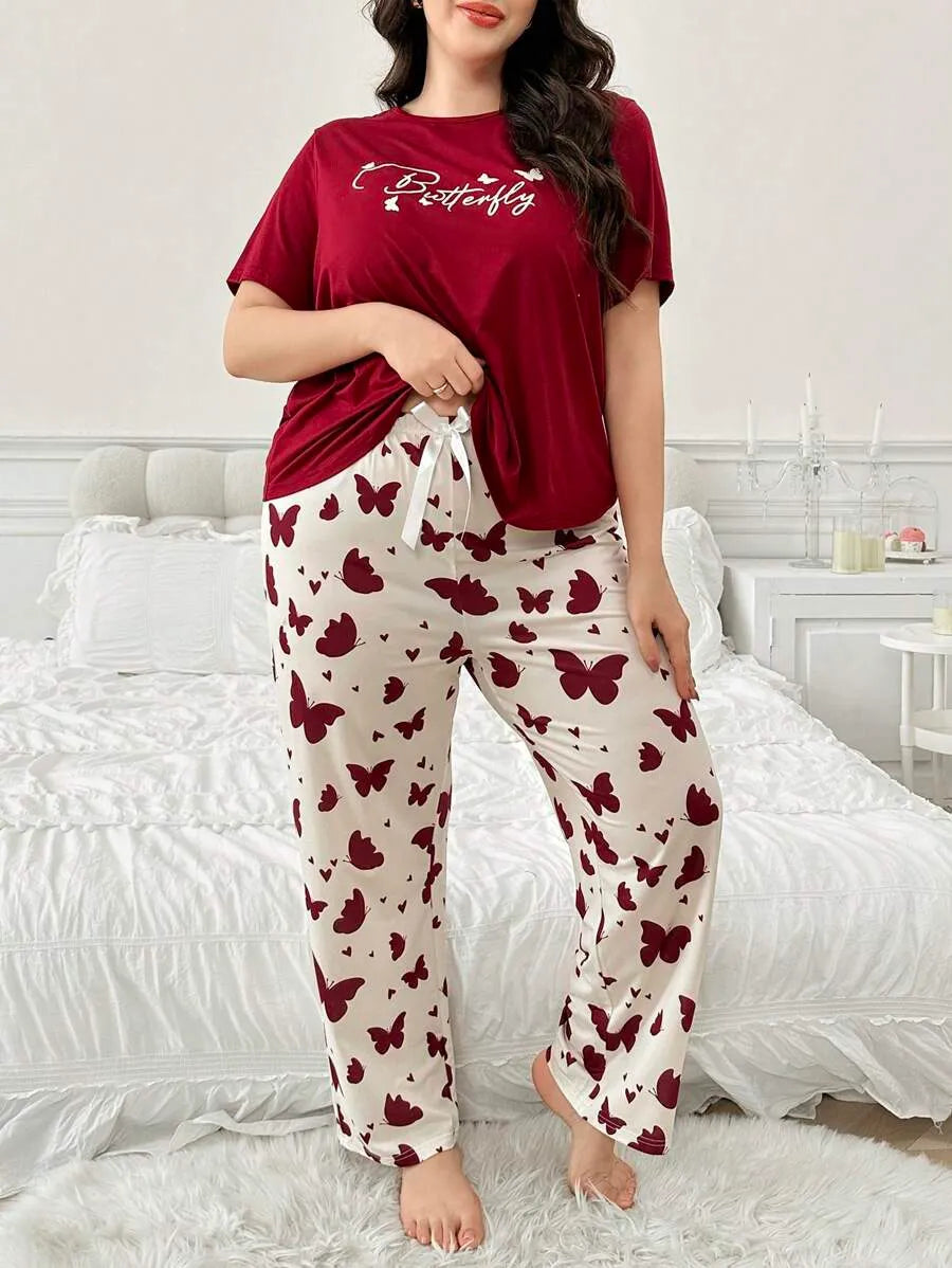 SHEIN طقم بيجامة نسائي بلون عنابي بطبعة فراشات وحروف وأكمام قصيرة