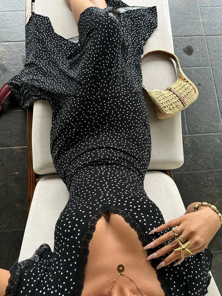SHEIN Sunnyshic فستان نسائي أبيض وأسود صيفي بنقاط بولكا وكشكشة أكمام قصيرة