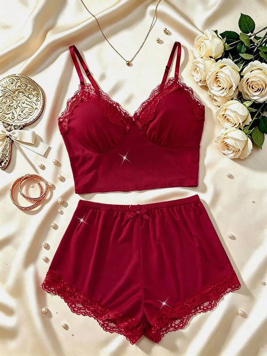 SHEIN طقم قطعتين كاميسول دانتيل بفيونكة + شورت بخصر مطاطي بلون عنابي