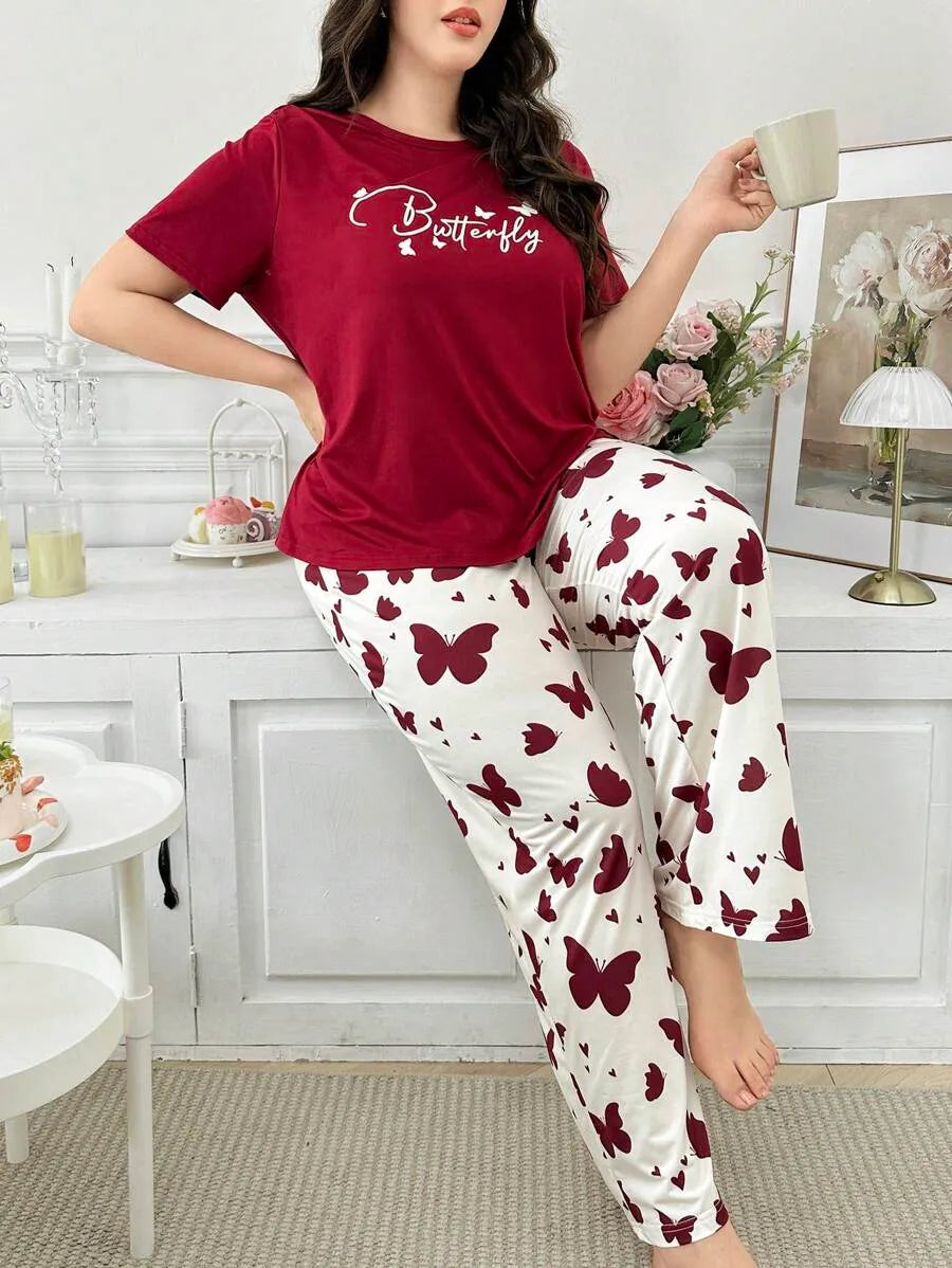 SHEIN طقم بيجامة نسائي بلون عنابي بطبعة فراشات وحروف وأكمام قصيرة