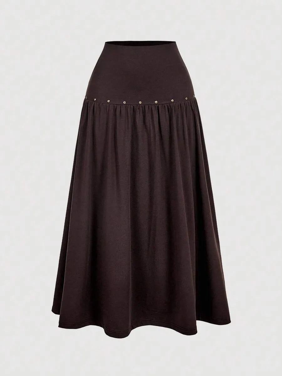 SHEIN MOD طقم نسائي من قطعتين توب كامي قصير وتنورة طويلة مزينة بدبابيس بلون بني