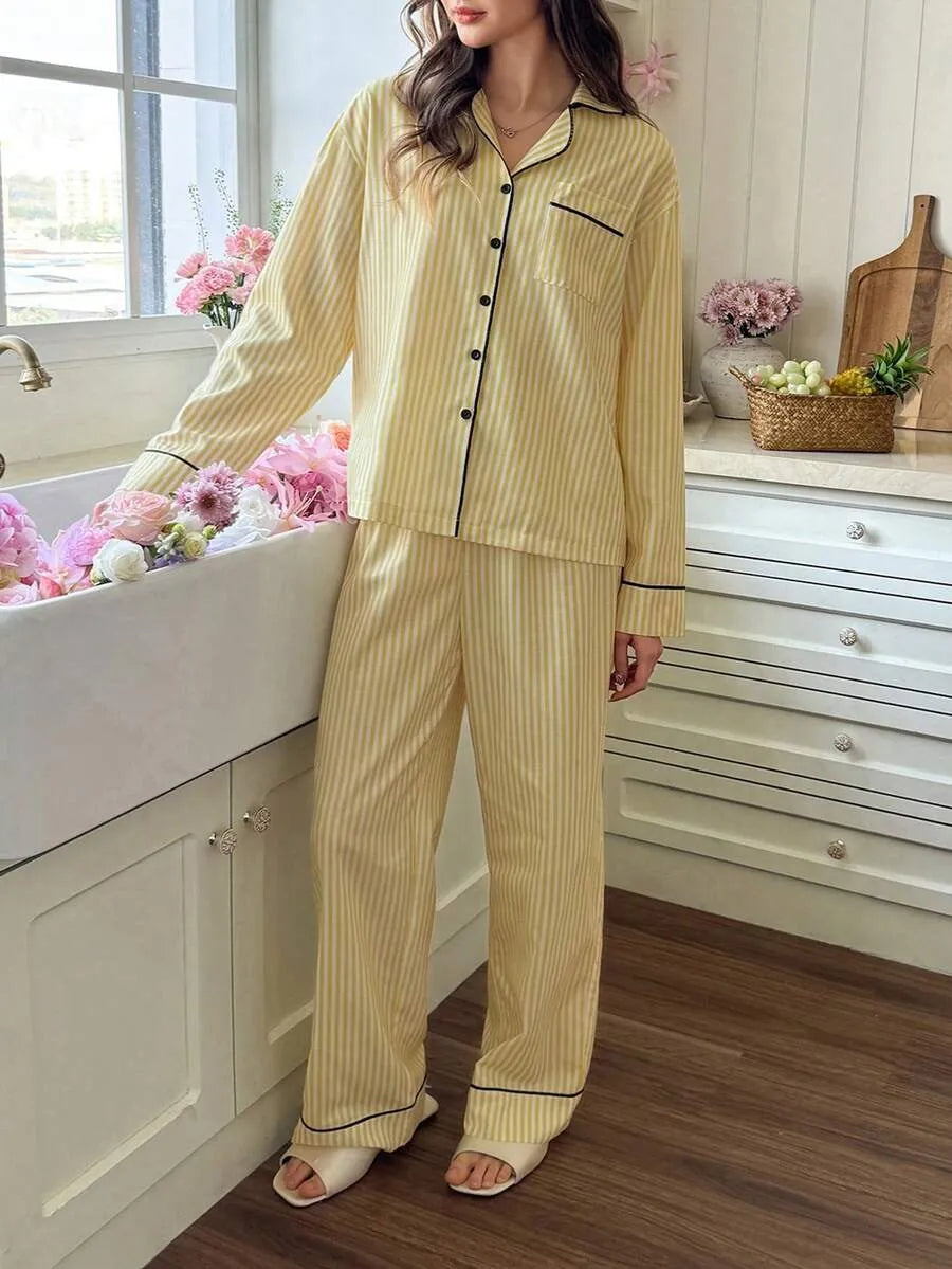 SHEIN Snug Reverie طقم بيجامة قطعتين مخطط بأكمام طويلة وياقة بلون أصفر